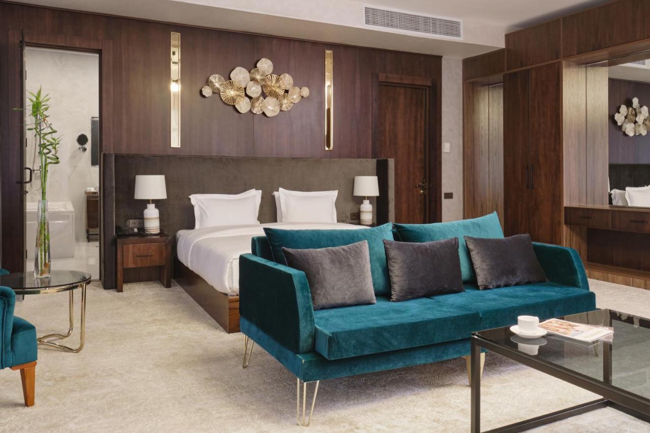 Wyndham Garden Tashkent Hotell Eksteriør bilde