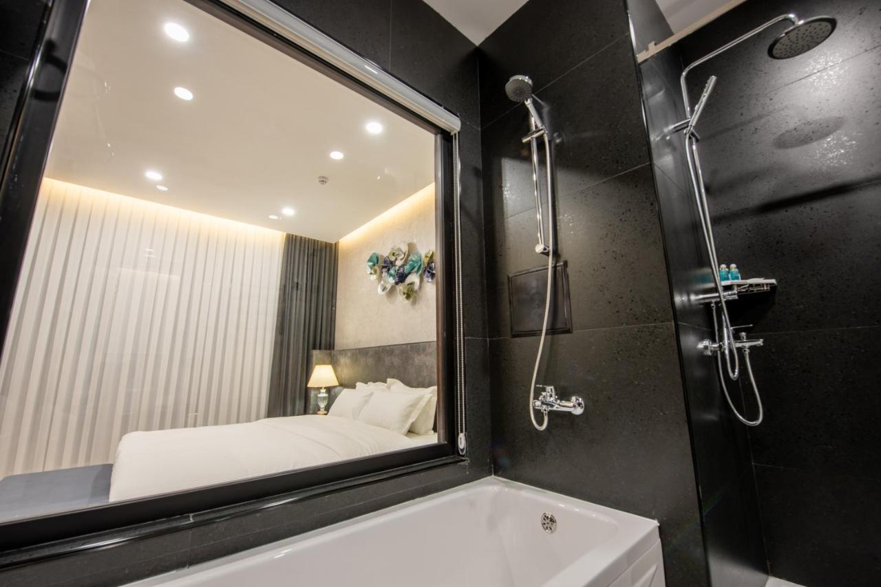 Wyndham Garden Tashkent Hotell Eksteriør bilde