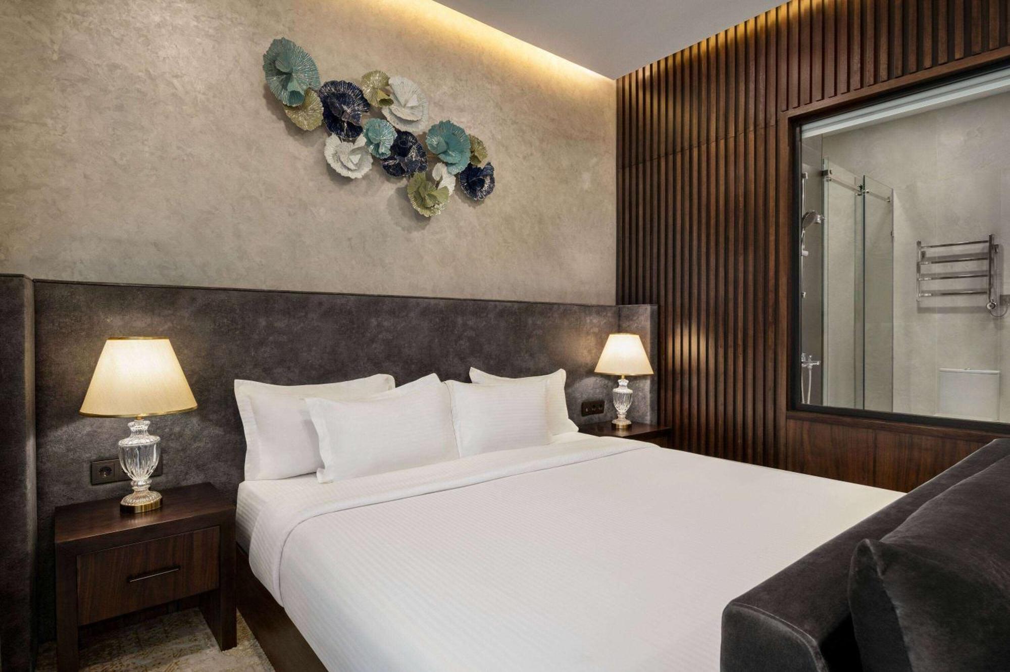 Wyndham Garden Tashkent Hotell Eksteriør bilde