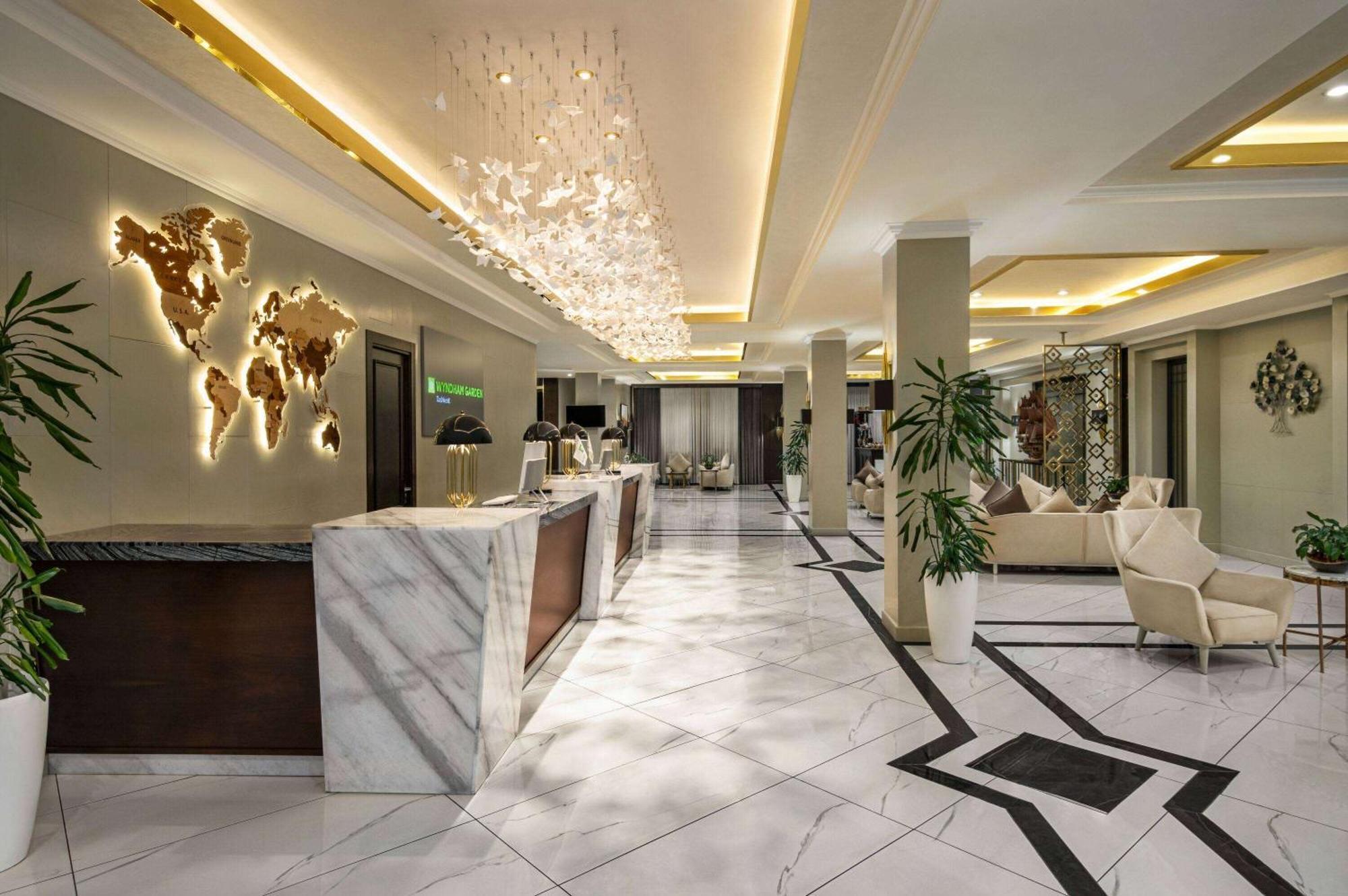 Wyndham Garden Tashkent Hotell Eksteriør bilde