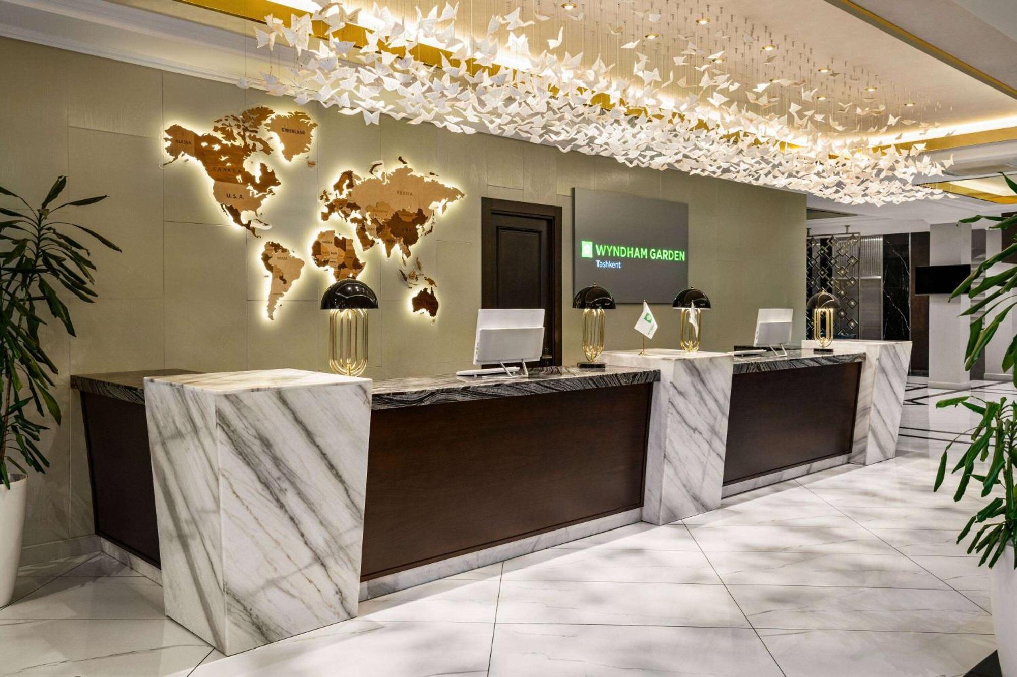 Wyndham Garden Tashkent Hotell Eksteriør bilde