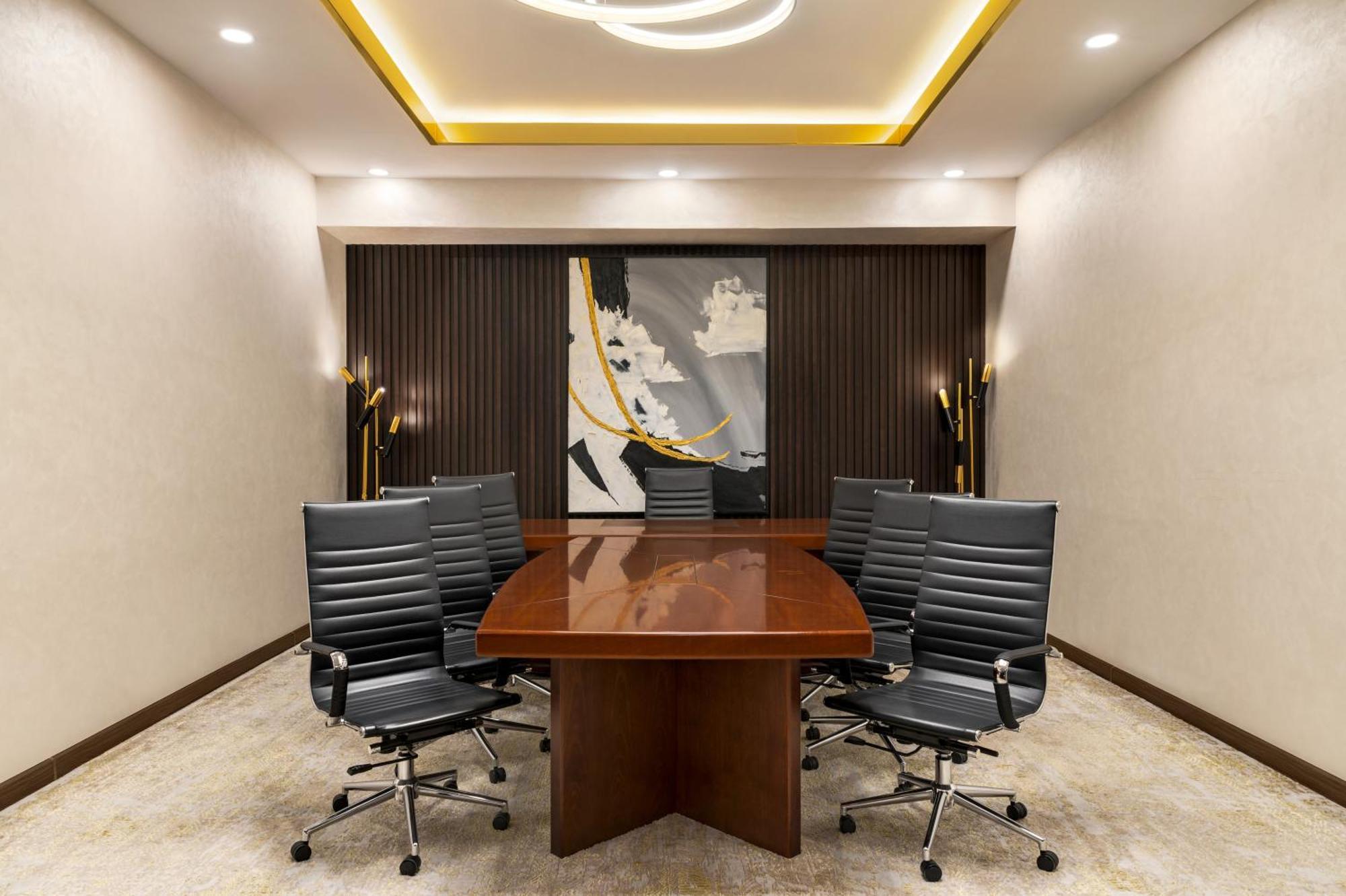 Wyndham Garden Tashkent Hotell Eksteriør bilde
